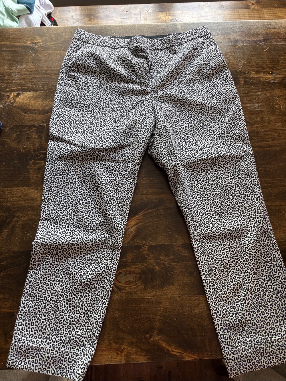 Girls' Black and White Leopard Print Stretch Pants